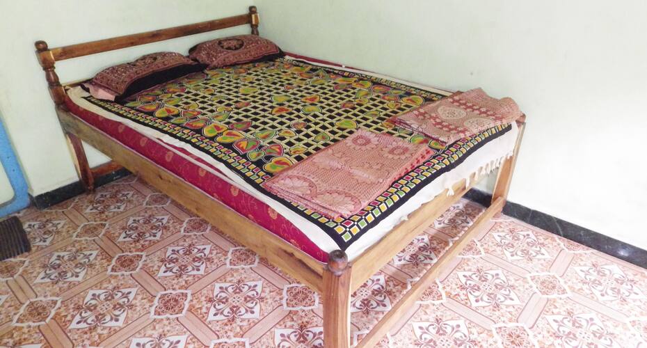 Riddhi Nyahari Niwas, Tarkarli 3